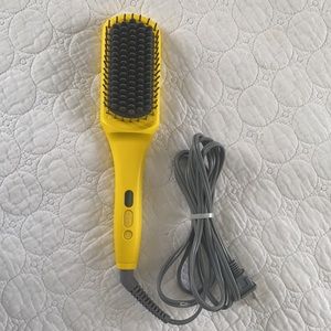 Drybar Baby Brush Crush heated straightening brush
